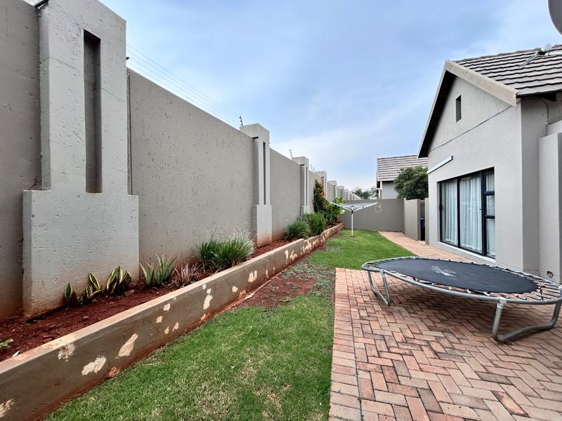 3 Bedroom Property for Sale in Leloko Lifestyle Estate North West